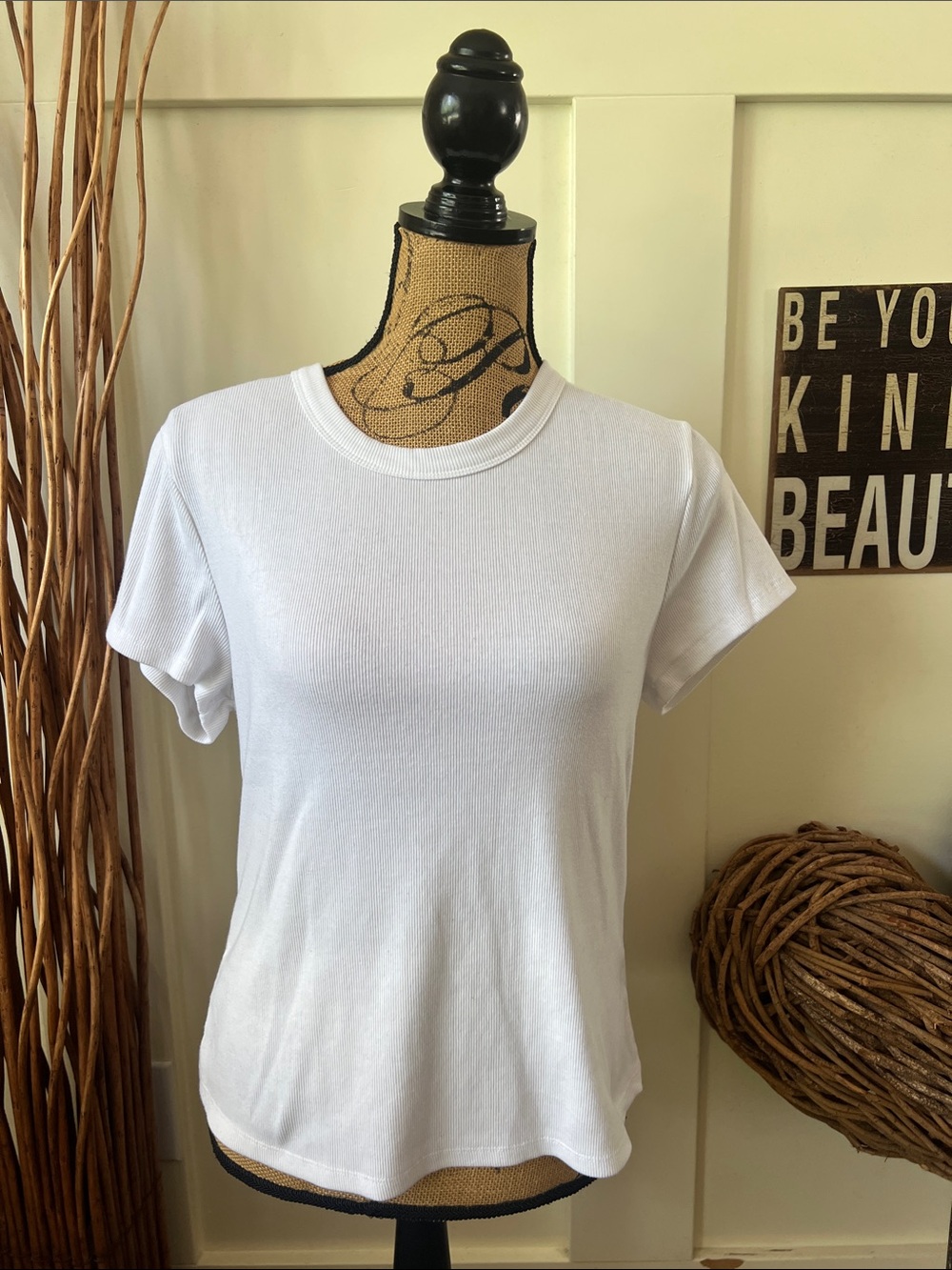 Old Navy Women's Short Sleeve Snug Fit Crewneck Tee - White